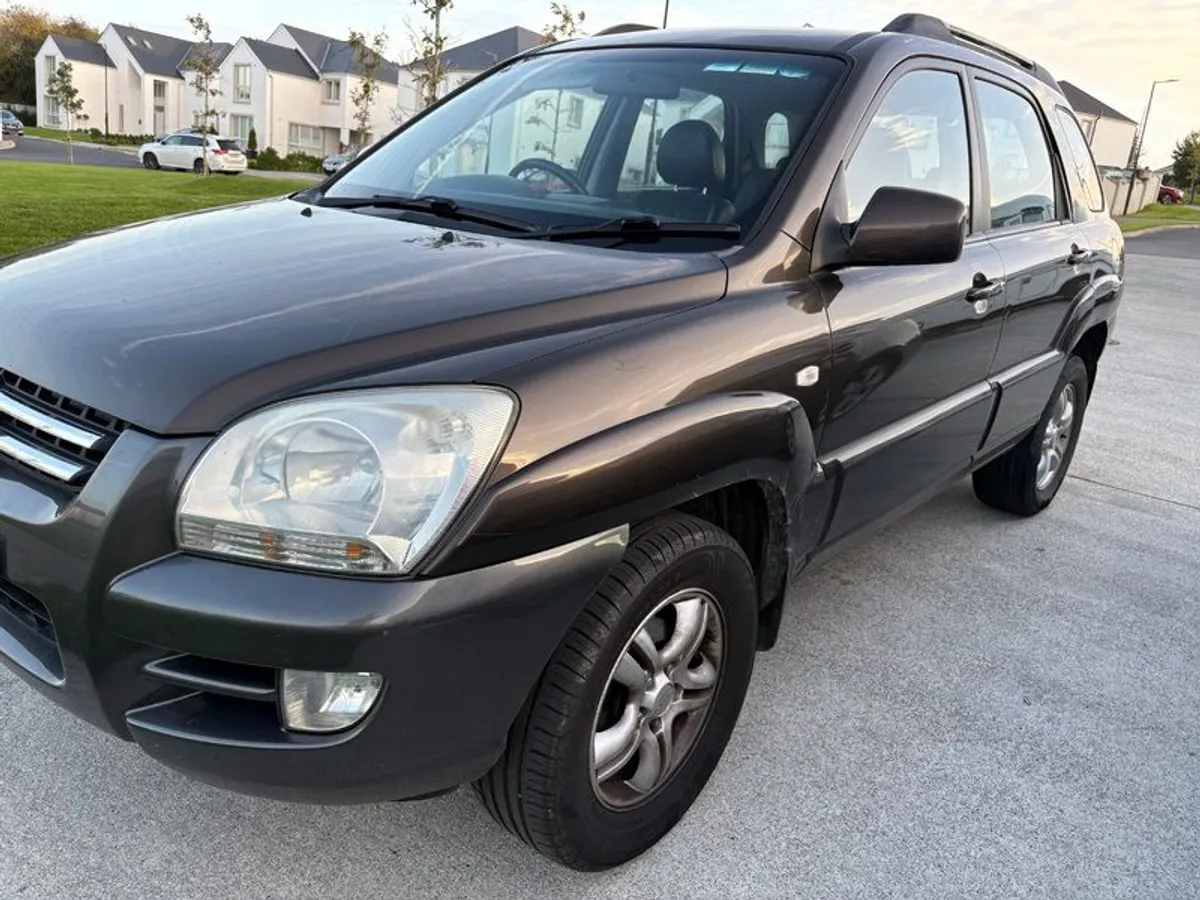 2009 Kia Sportage 2.0 Petrol 4x2 - Image 2