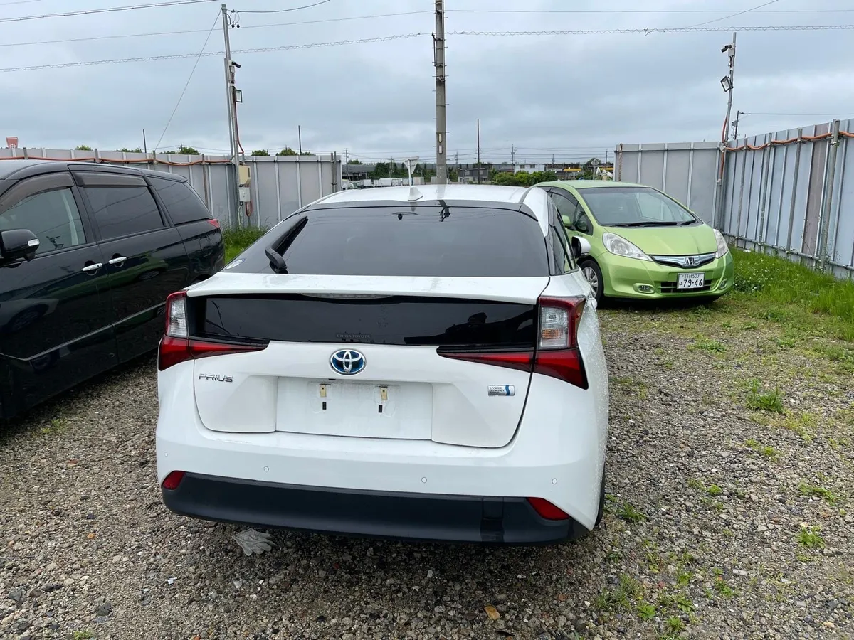2022 Toyota Prius Automatic Taxi for rent In Cork - Image 3