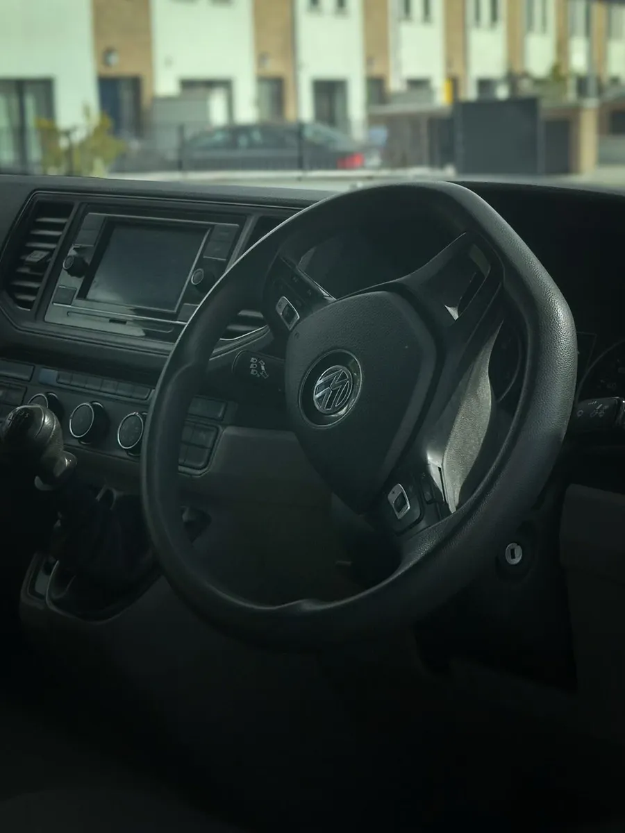 Volkswagen Crafter 2020 - Image 3