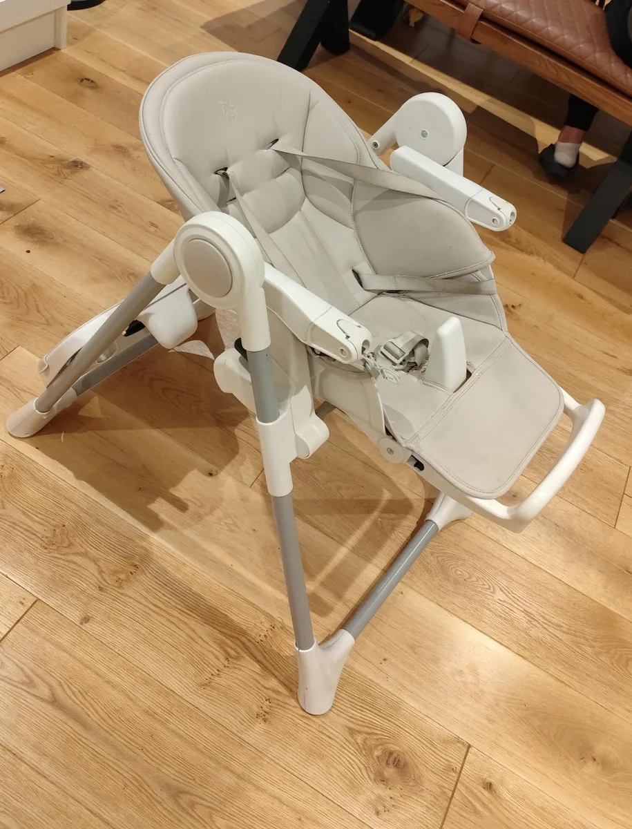 Baby high chair - Image 3