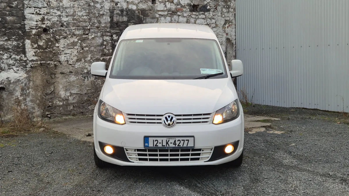 Volkswagen Caddy 1.6TDI Van 102HP Manual - Image 2