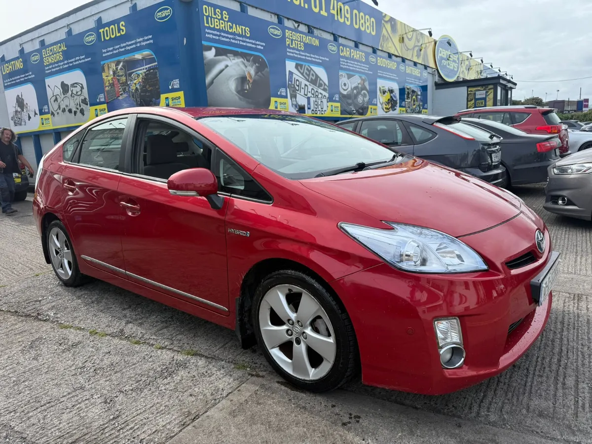 Toyota Prius 2010 Auto Hybrid - Image 4