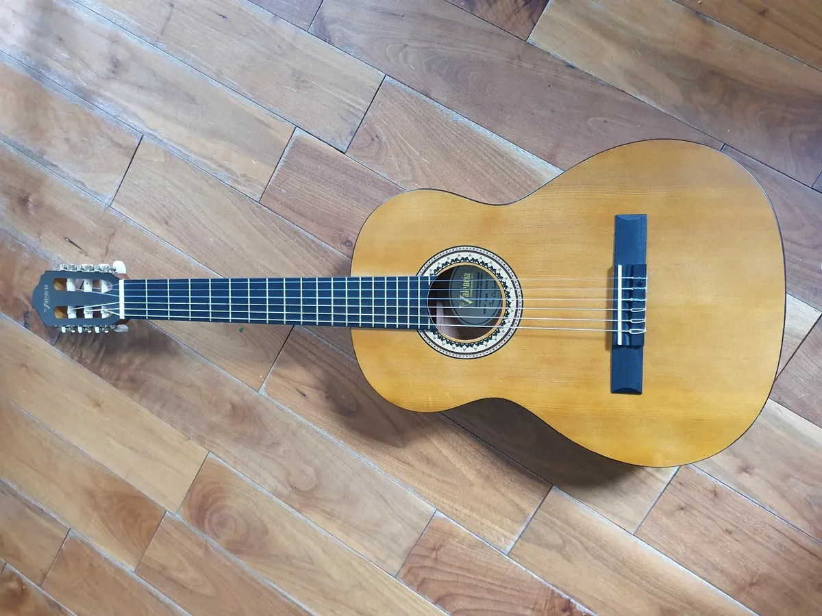 Valentia Classical Guitar ¾ Size - Image 1