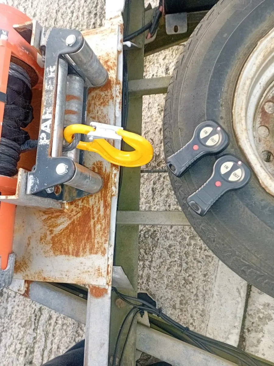 Car Transporter - Image 1