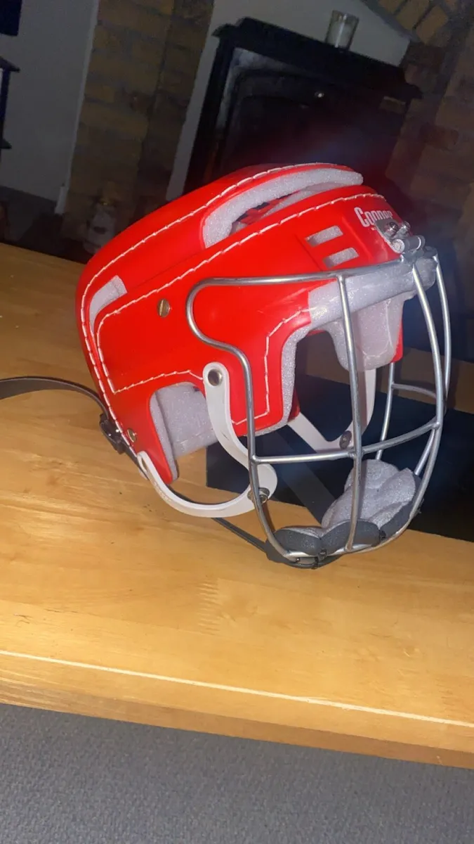 Mint red oldstyle snr - Image 2