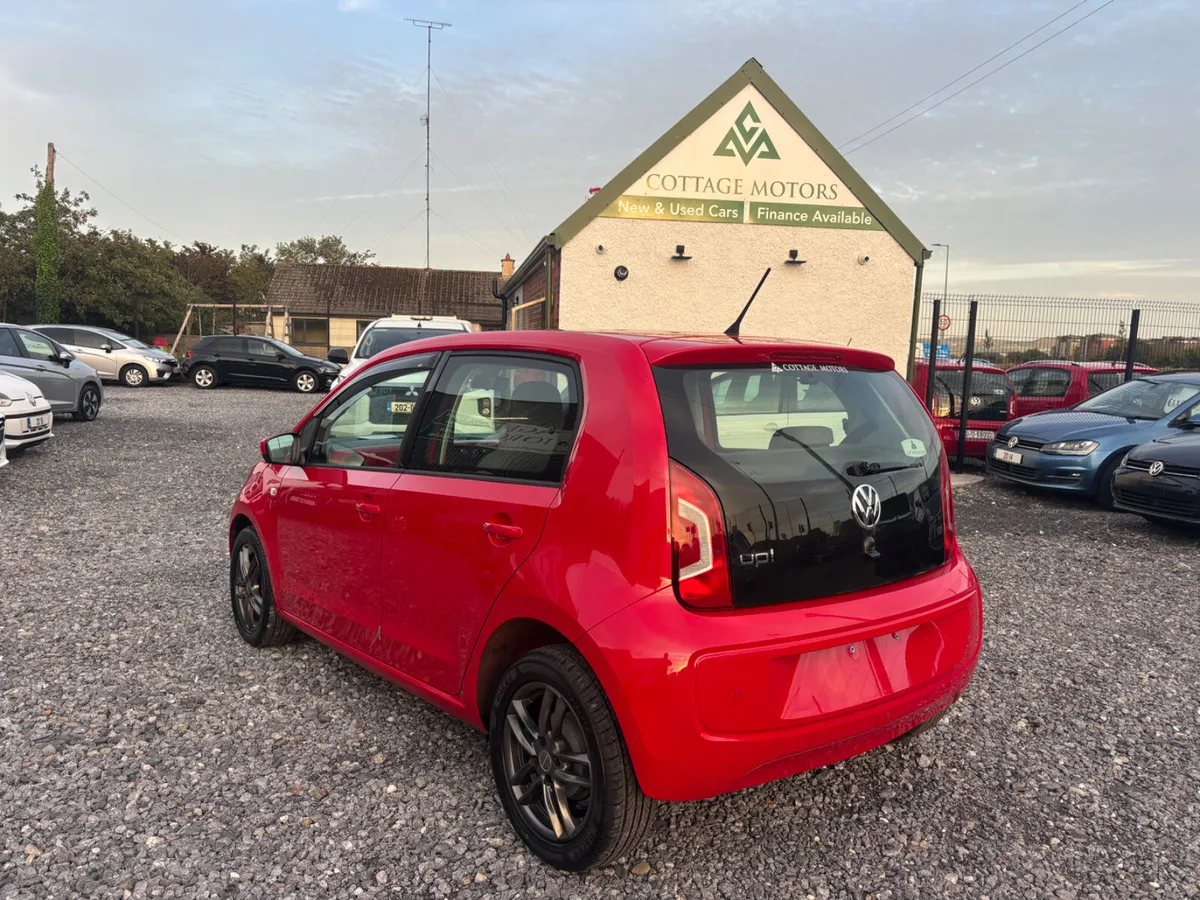 Volkswagen UP! - Image 3