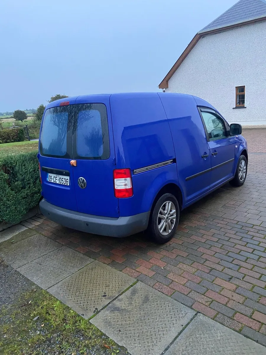 Caddy - Image 2