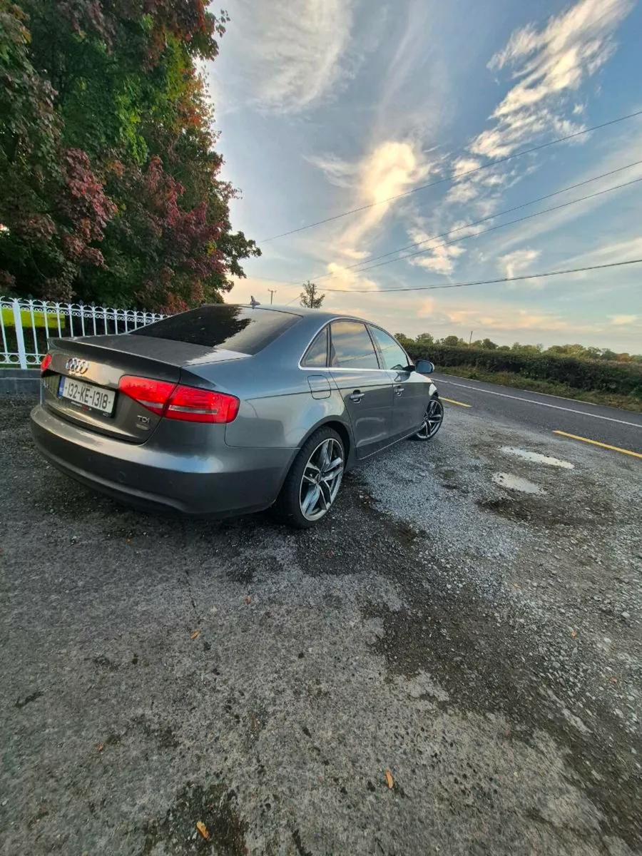 Audi A4 Technik 132 –

2.0 TDI - Image 3