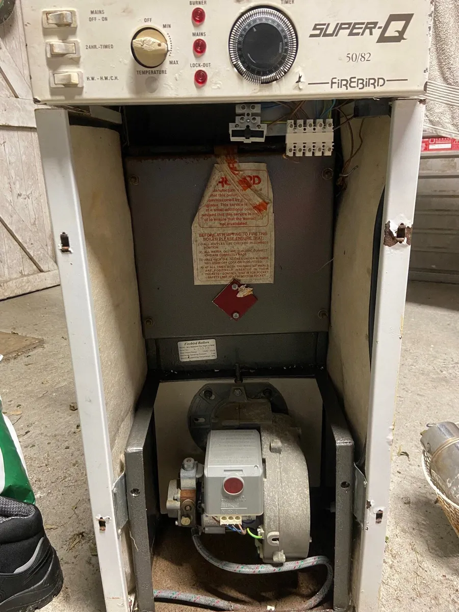 Oil boiler + oil tank - Image 2