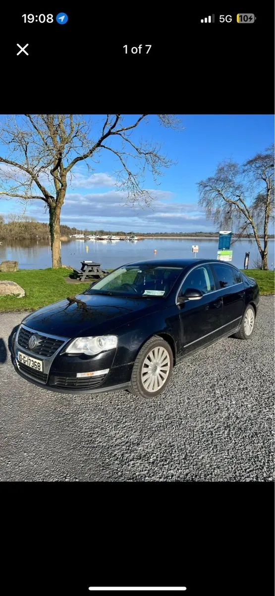 2010 Volkswagen Passat - Image 1