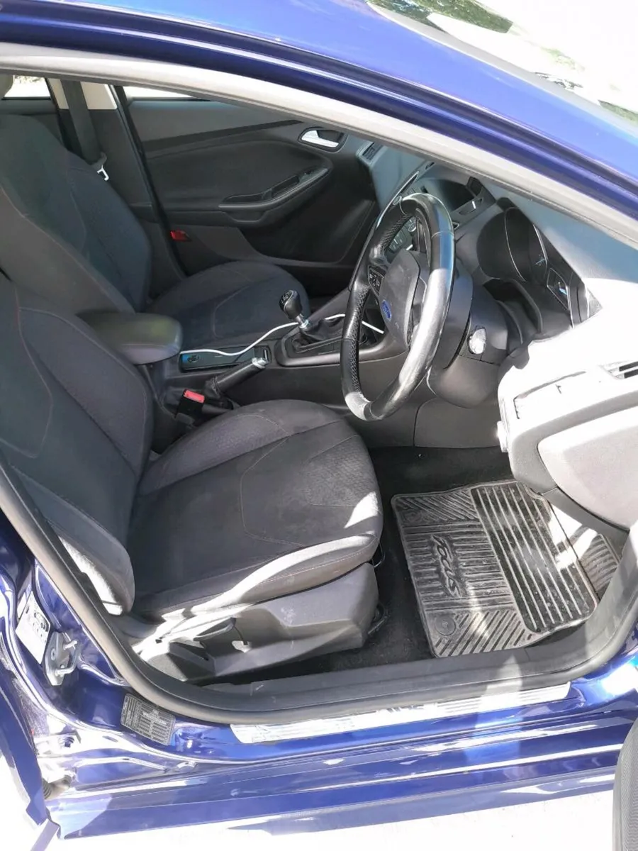 Ford focus zetec s 2.0d - Image 2