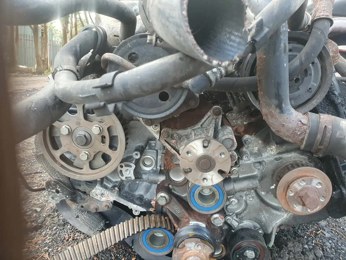 Landrover v6 engine - Image 2