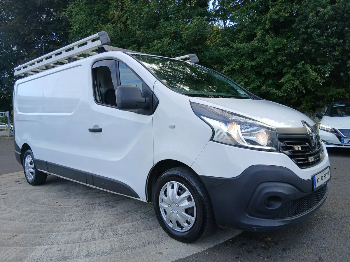Renault Traffic Lwb 1.6 Diesel Tested No Vat - Image 1
