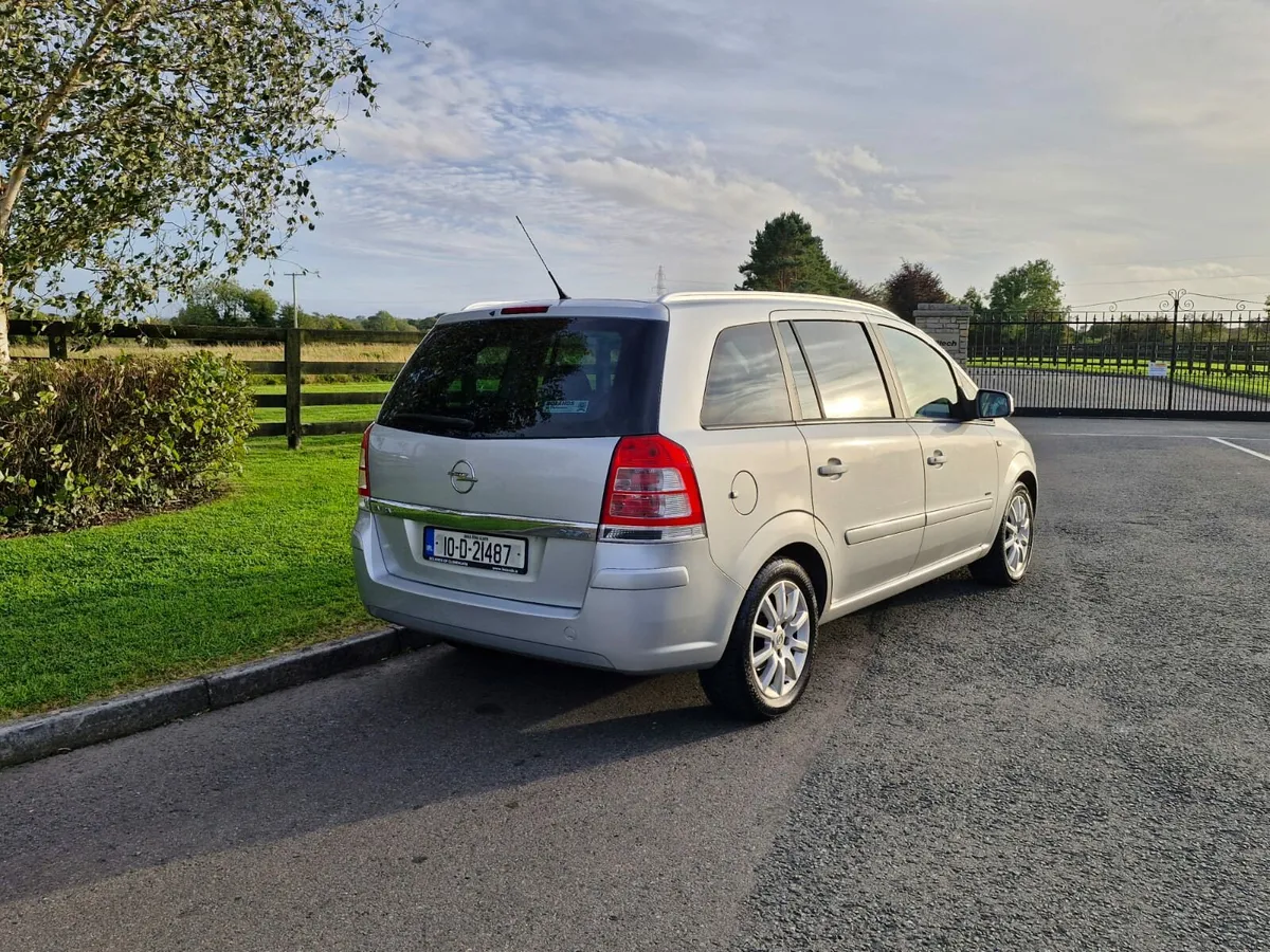 Opel zafira ( new NCT today ) Taxed low milage !! - Image 4