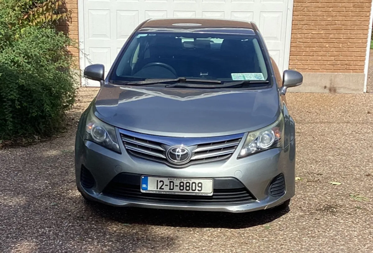 Toyota Avensis - Image 2