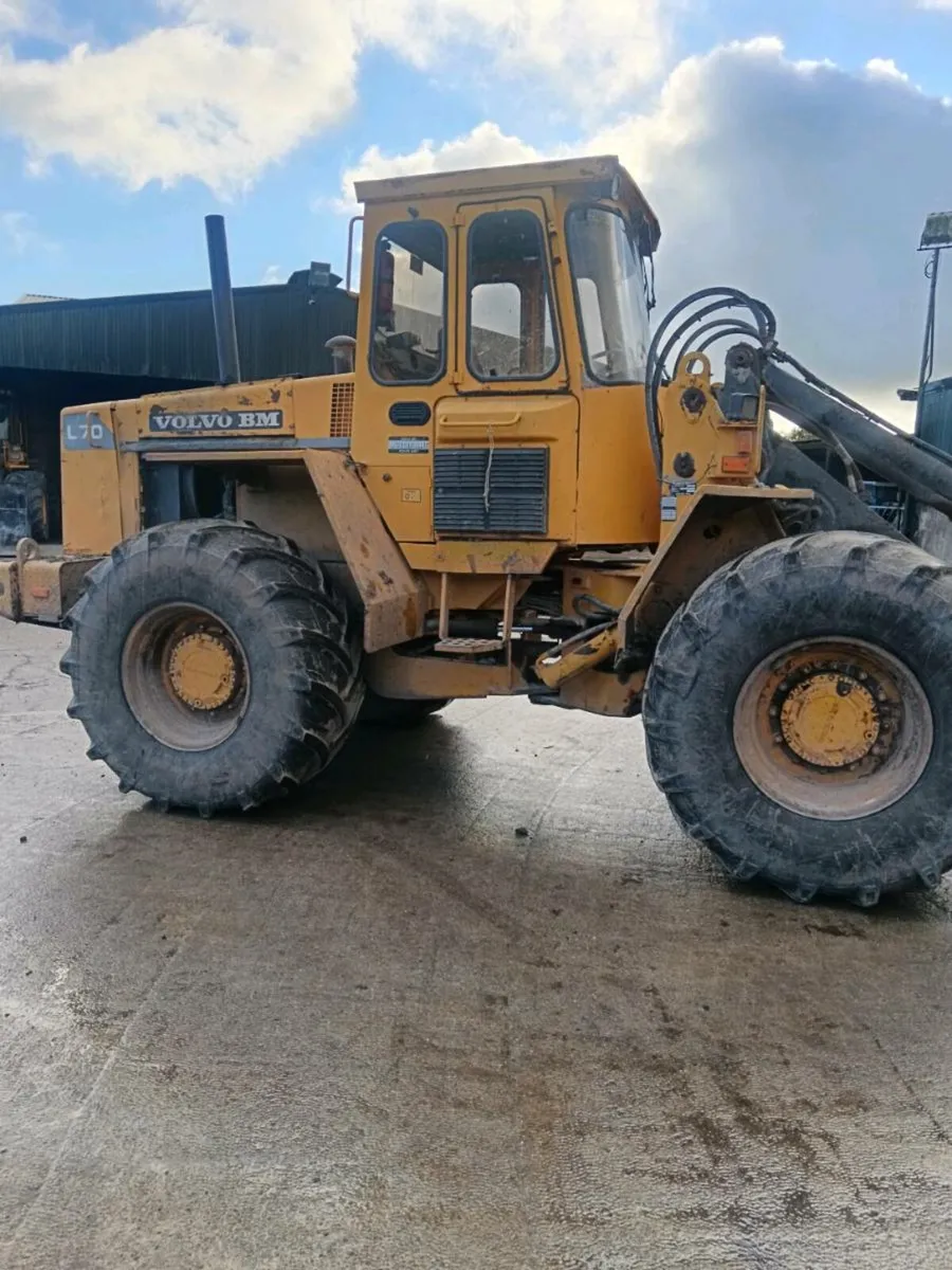 Volvo L70 loader - Image 2