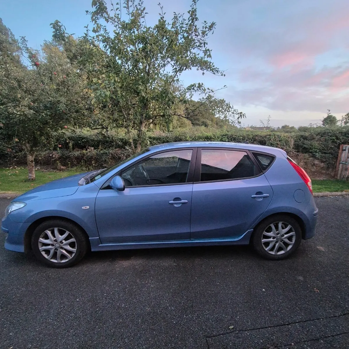Hyundai i30 2011 - Image 2