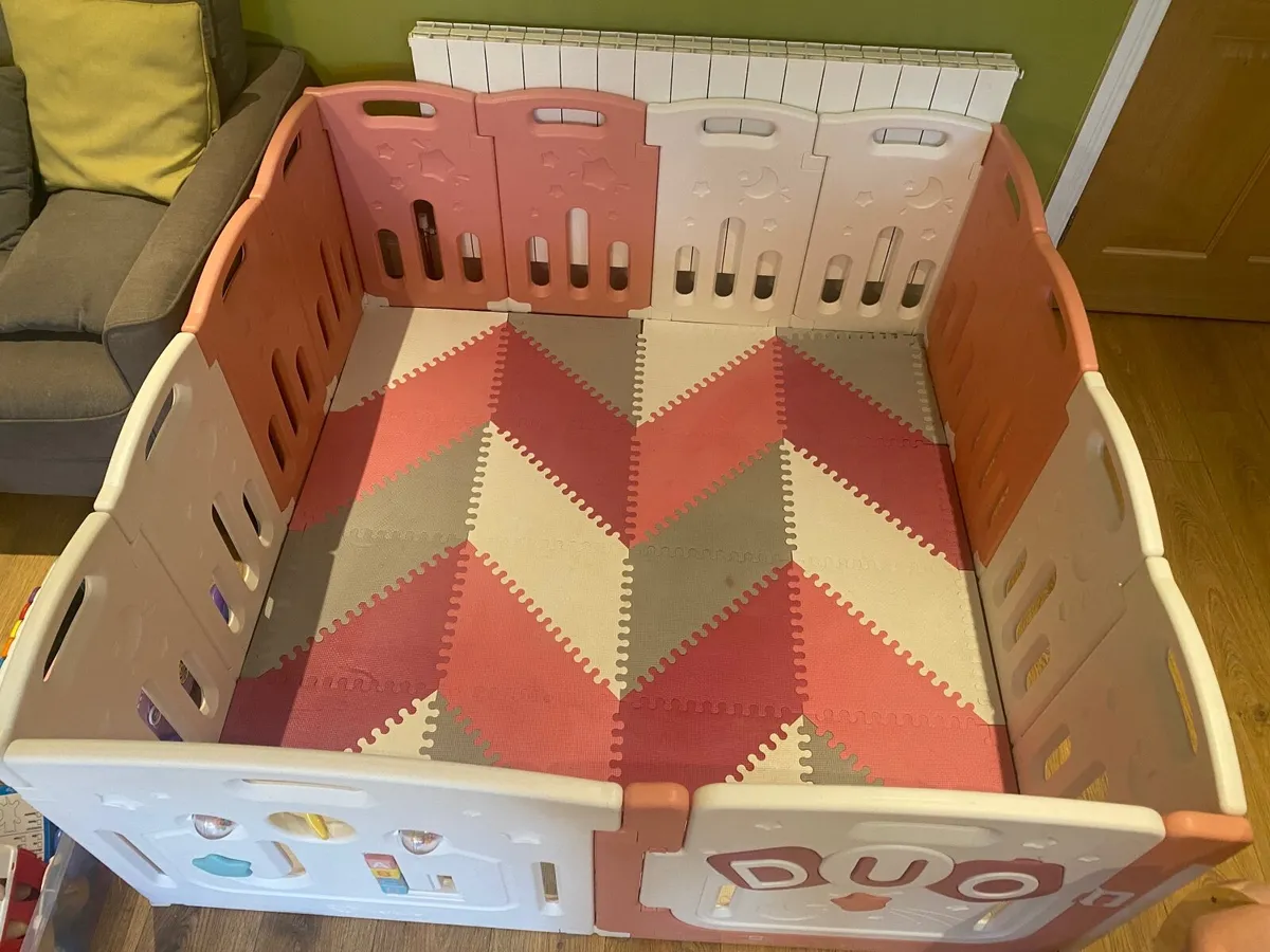 Venture All Stars Baby Playpen - Image 4