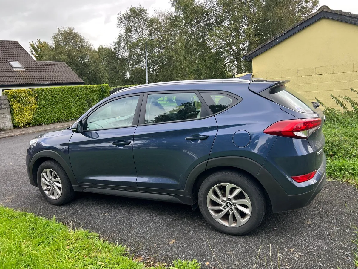 Hyundai Tuscon SE Nav - Image 4