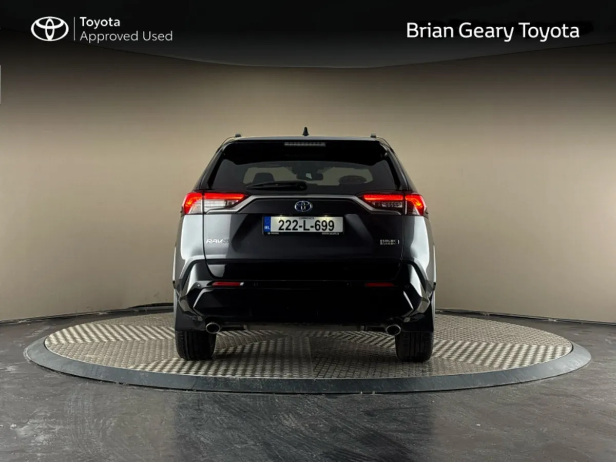 Toyota RAV4 PLUG-IN HYBRID SPORT - Image 4
