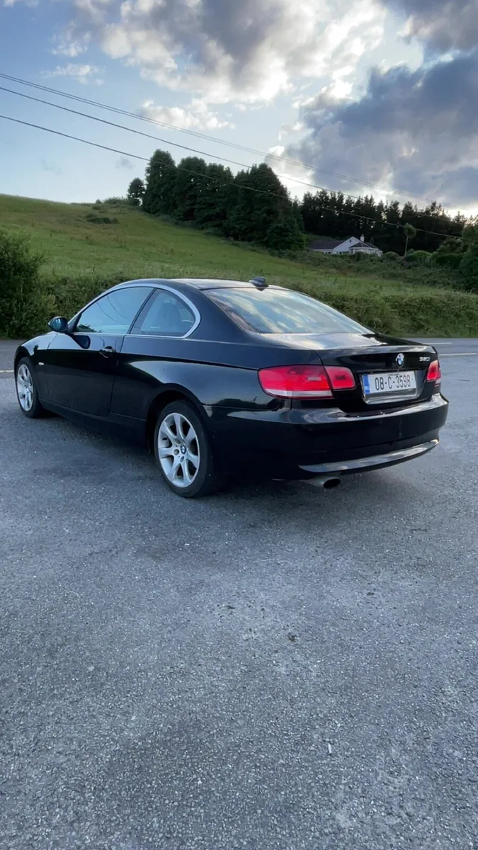 Bmw 320i coupe - Image 2