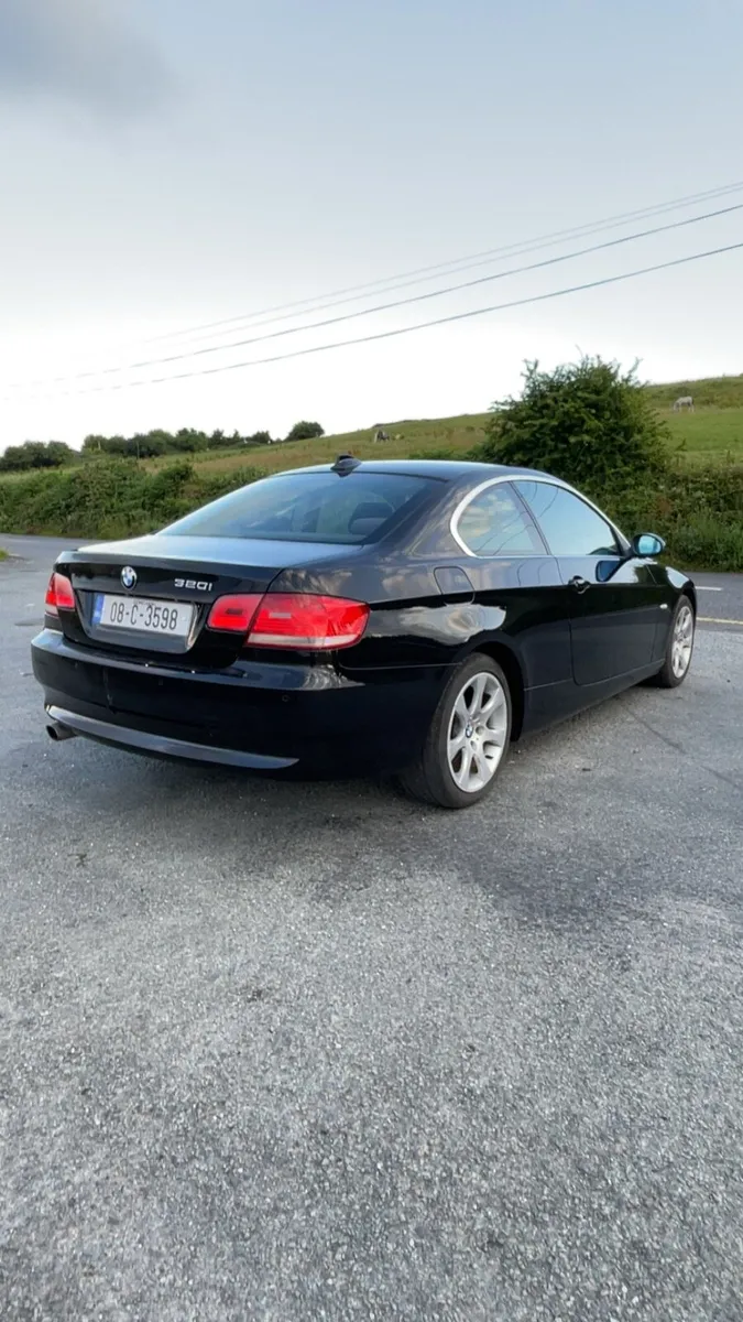 Bmw 320i coupe - Image 3