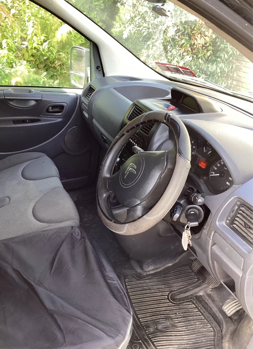 Citroen Dispatch - Image 4
