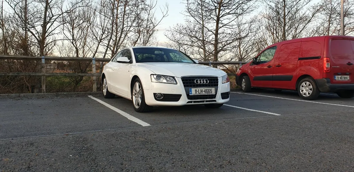 Audi A5 2011 - Image 1