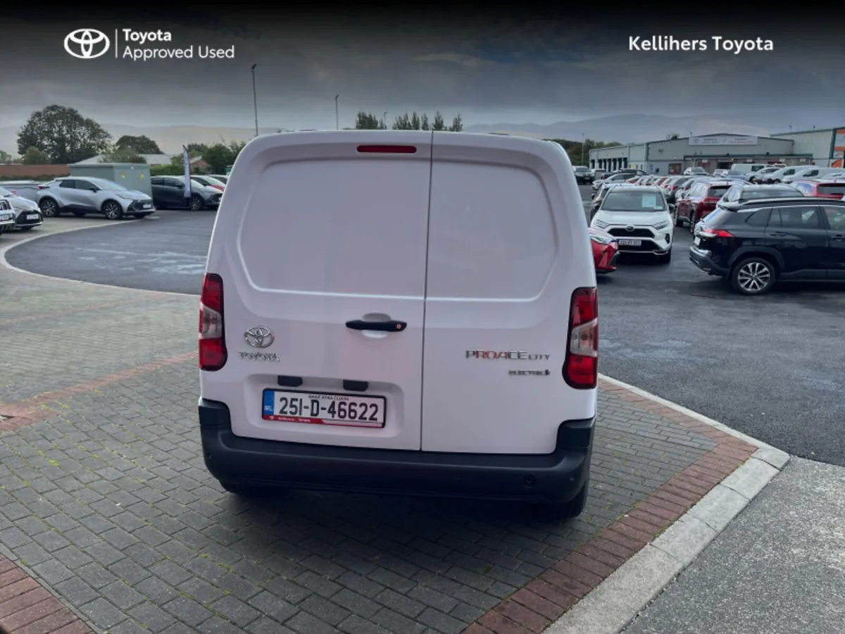 Toyota Proace City SWB EV - Image 4