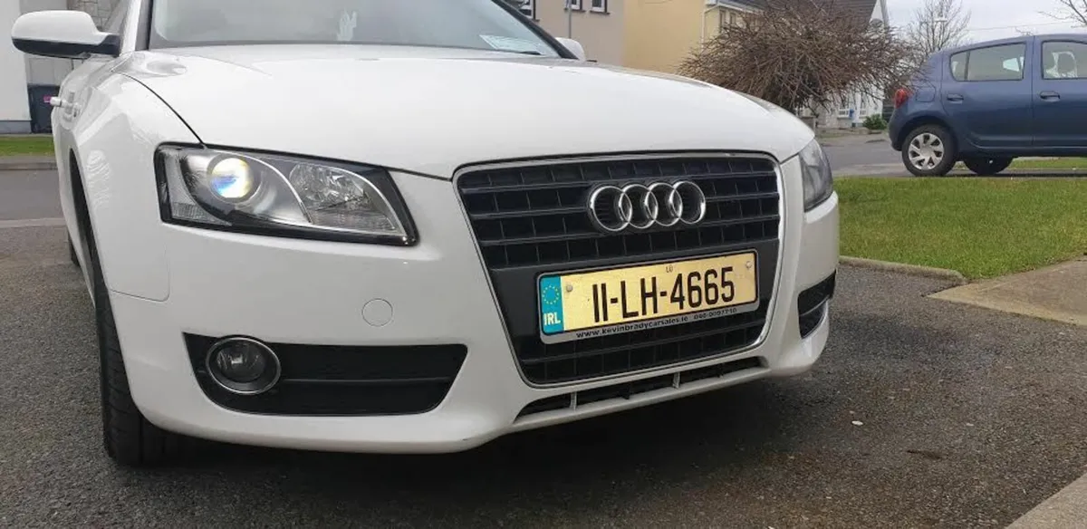 Audi A5 2011 - Image 2