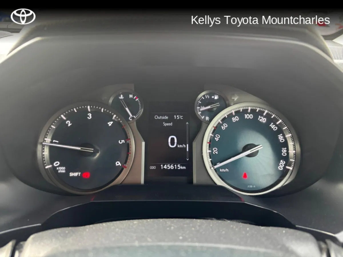 Toyota Land Cruiser LAND CRU LC SWB GX COMMERCIAL - Image 4