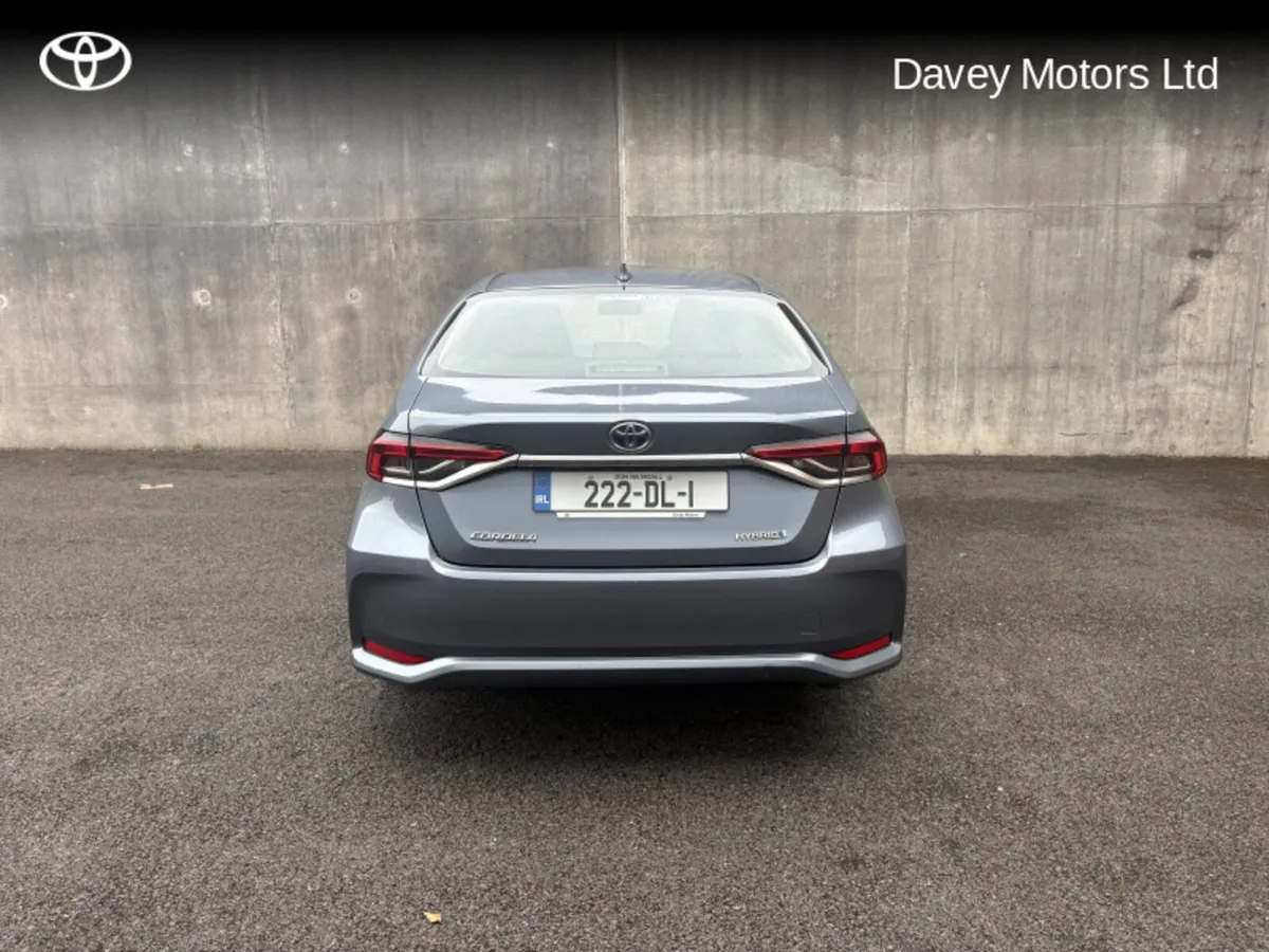 Toyota Corolla LUNA 4DR AUTO HYBRID - Image 3