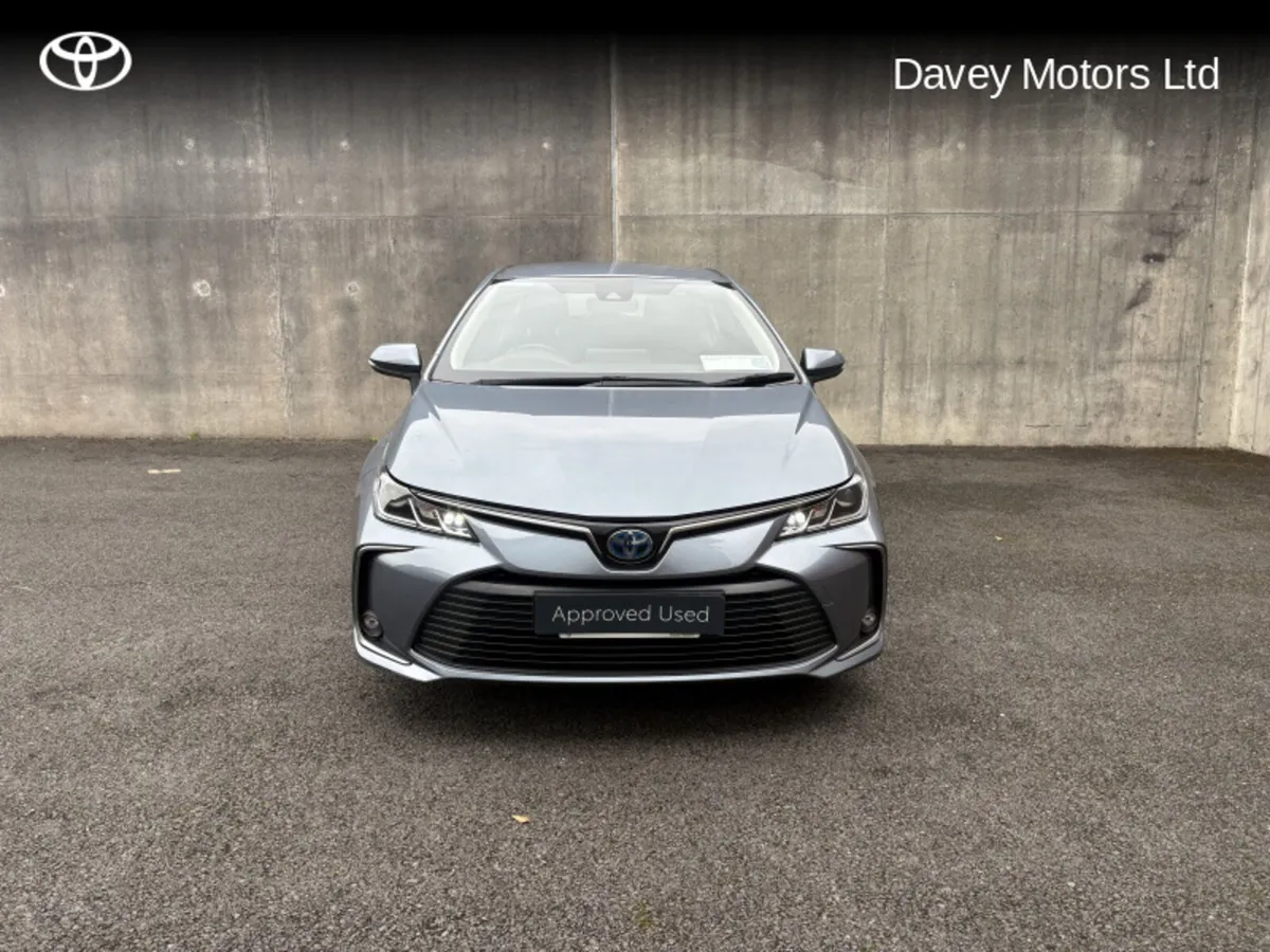 Toyota Corolla LUNA 4DR AUTO HYBRID - Image 4