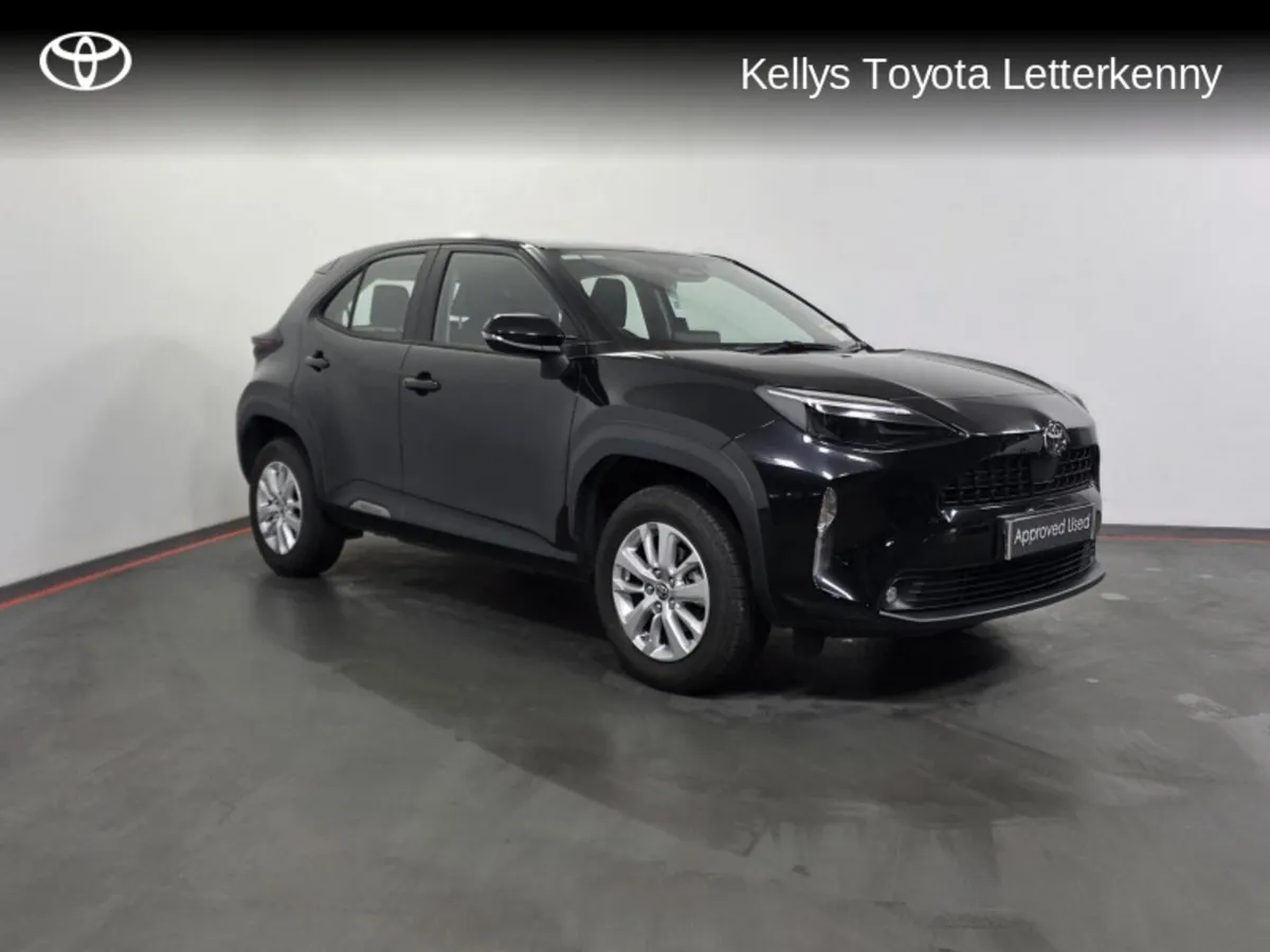 Toyota Yaris Cross YARIS CROSS LUNA #146 - GREAT S - Image 1