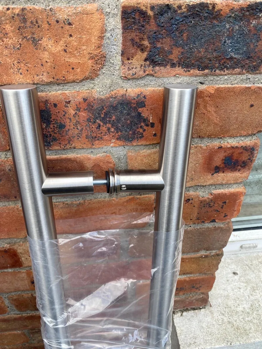 Door handles - Image 1