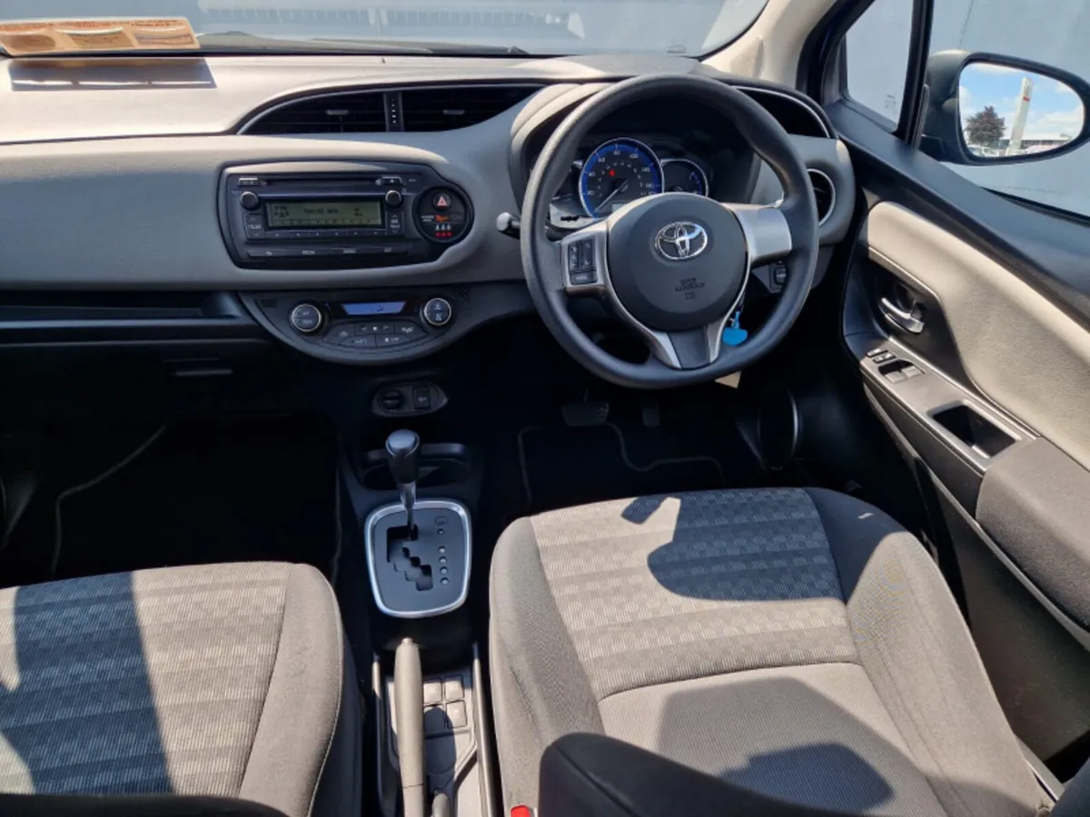 Toyota Yaris 1.5 Hybrid Luna 5dr - Image 4