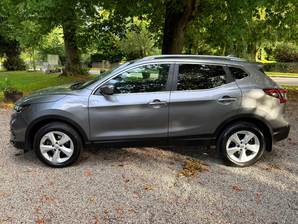 Long Warranty Nissan Qashqai Diesel Panoramic Roof - Image 4