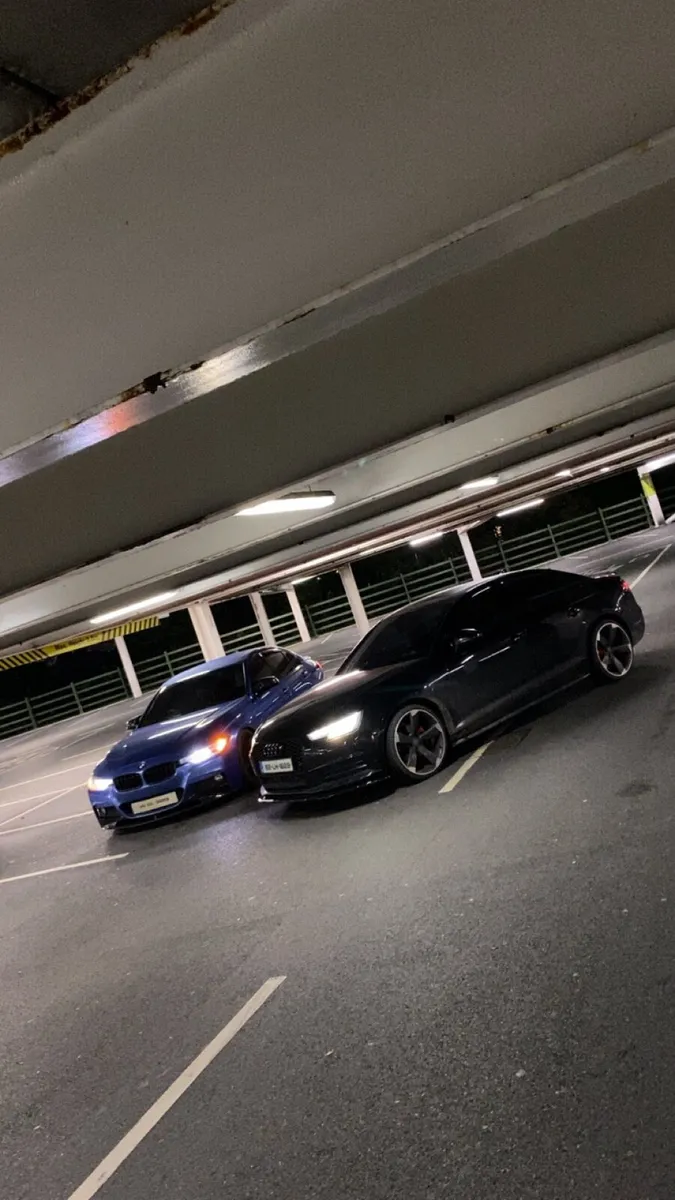 2016 Audi a4 - Image 3