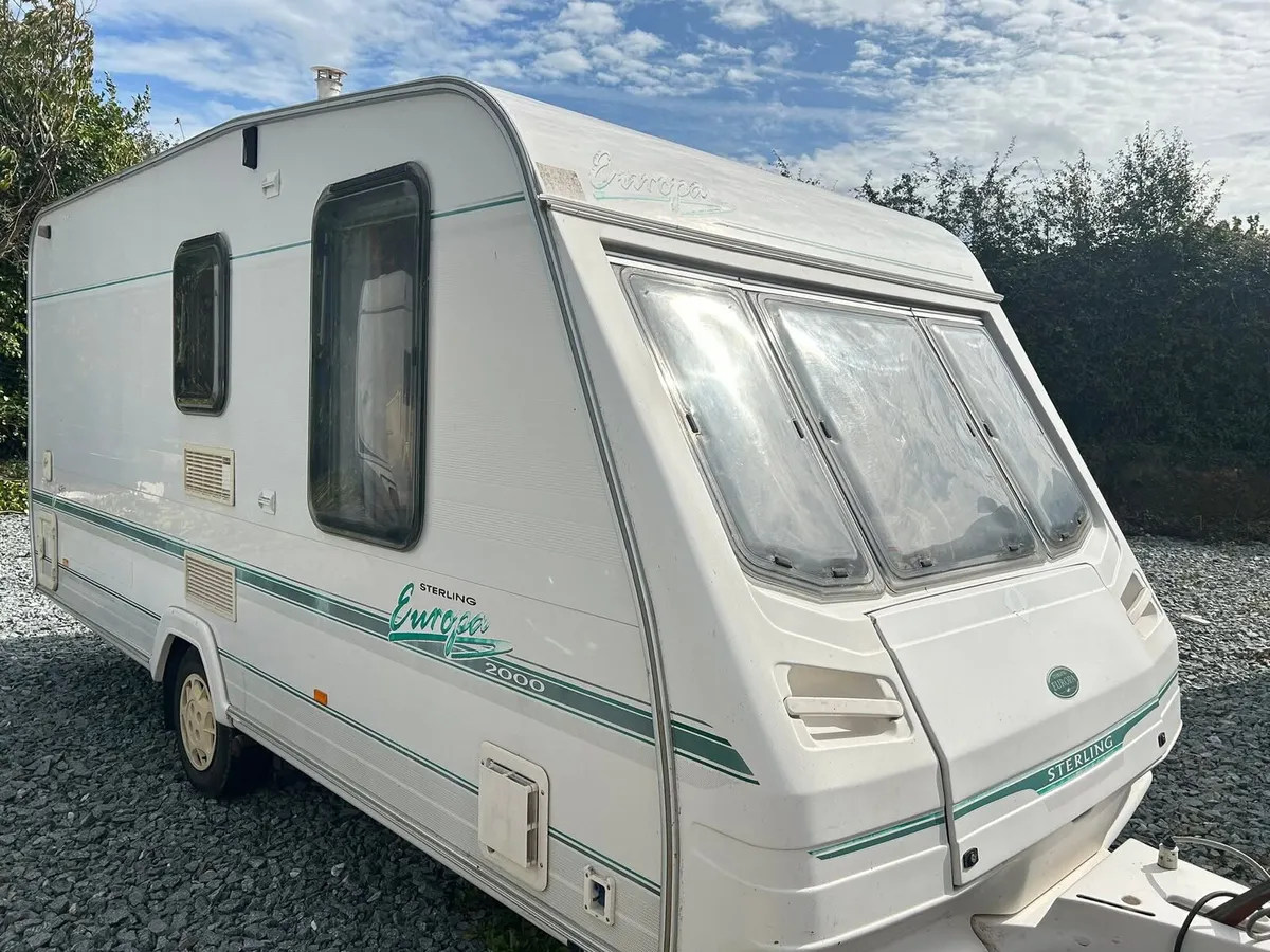 2 berth light weight caravan - Image 2
