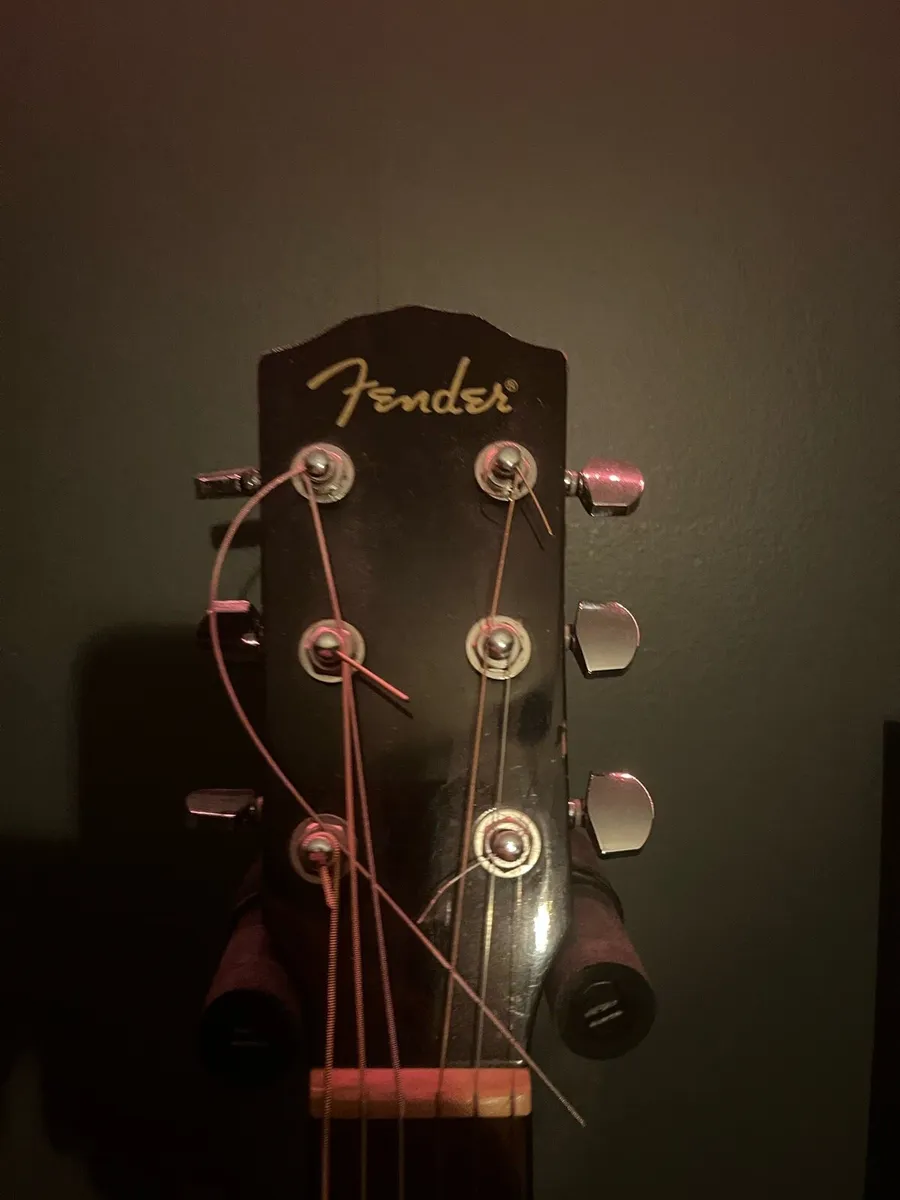 Fender DG-60CE BLK Acoustic-Electric Guitar - Image 3