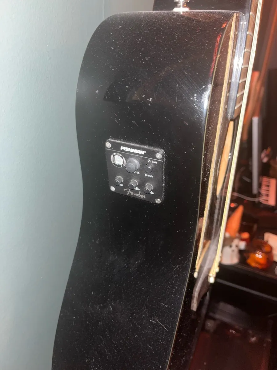 Fender DG-60CE BLK Acoustic-Electric Guitar - Image 4