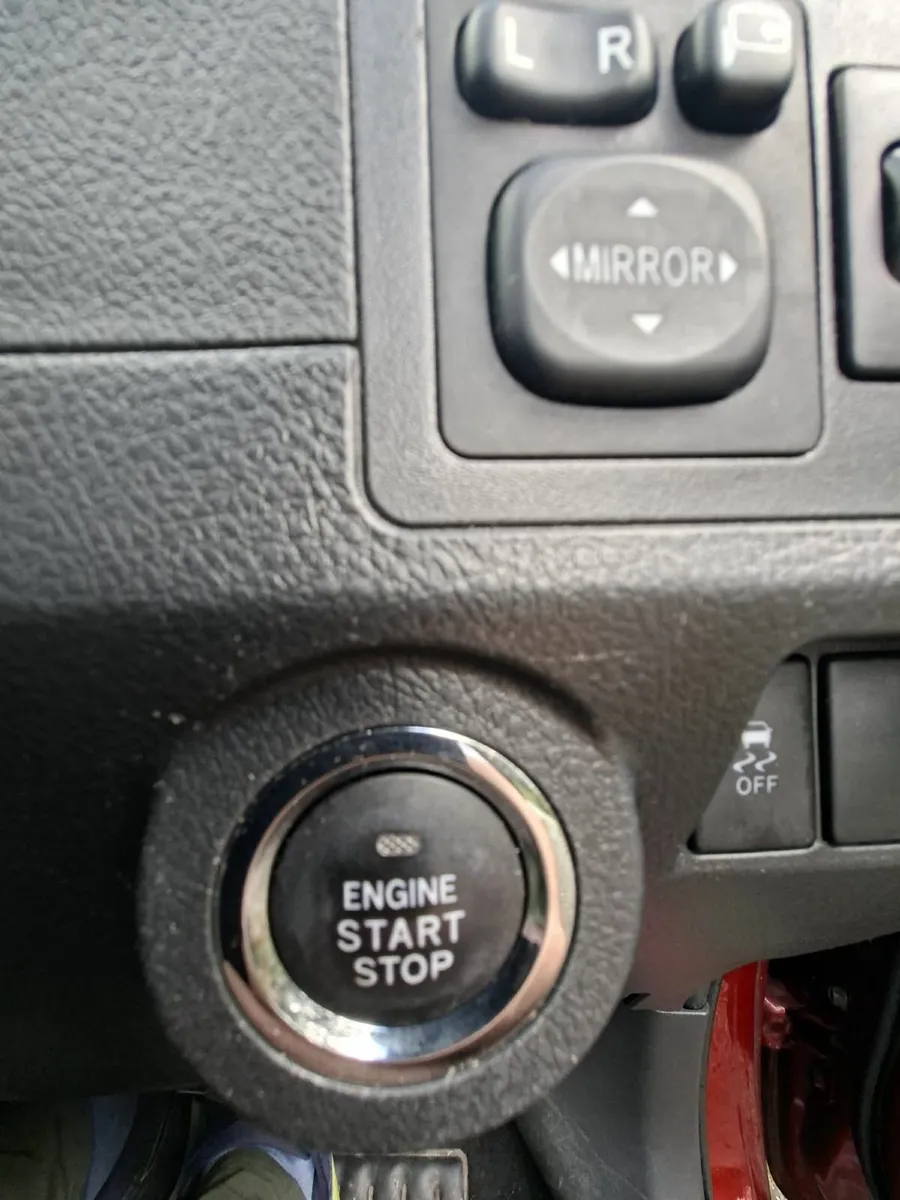171 Toyota Verso Design TSS 1.6 | 7 Seater - Image 2