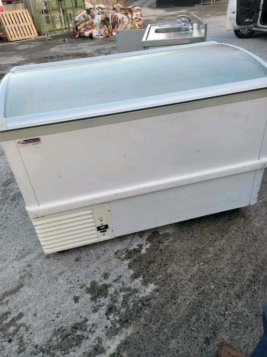 Freezer Commercial Glass Top. - Image 3