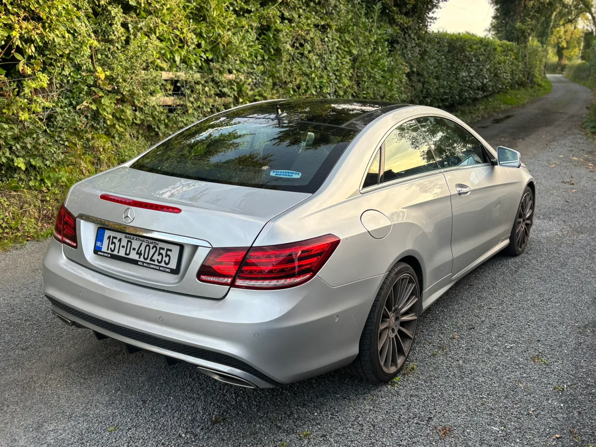 Mercedes E220 Coupe - Image 3