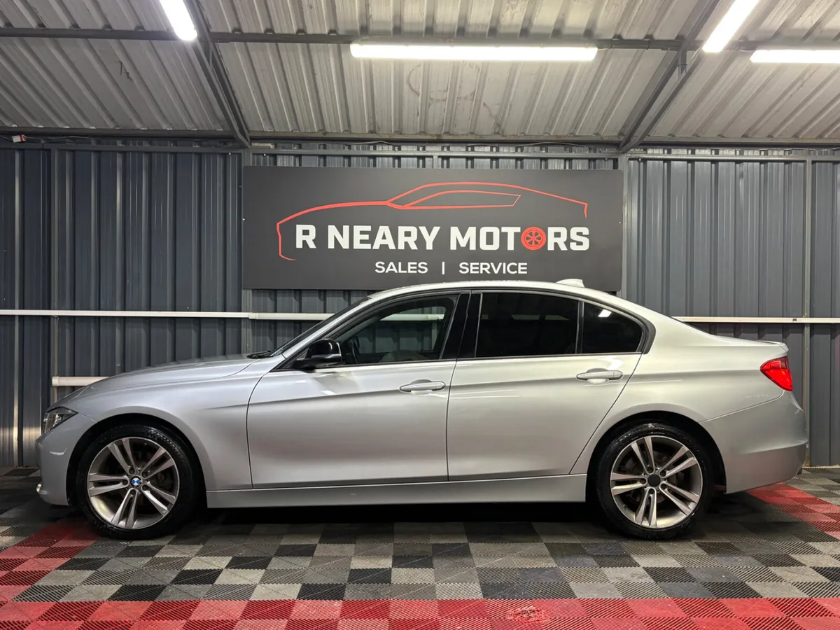 2015 152 BMW 3-Series 316D Sport Manual - Image 3