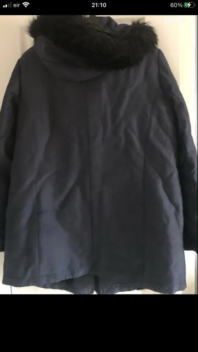 Ladies Zara coat size L €15 - Image 2