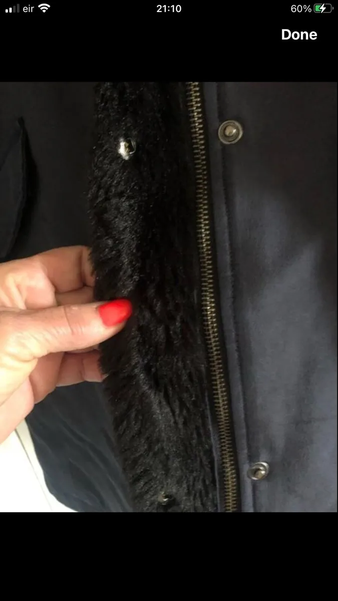 Ladies Zara coat size L €15 - Image 3