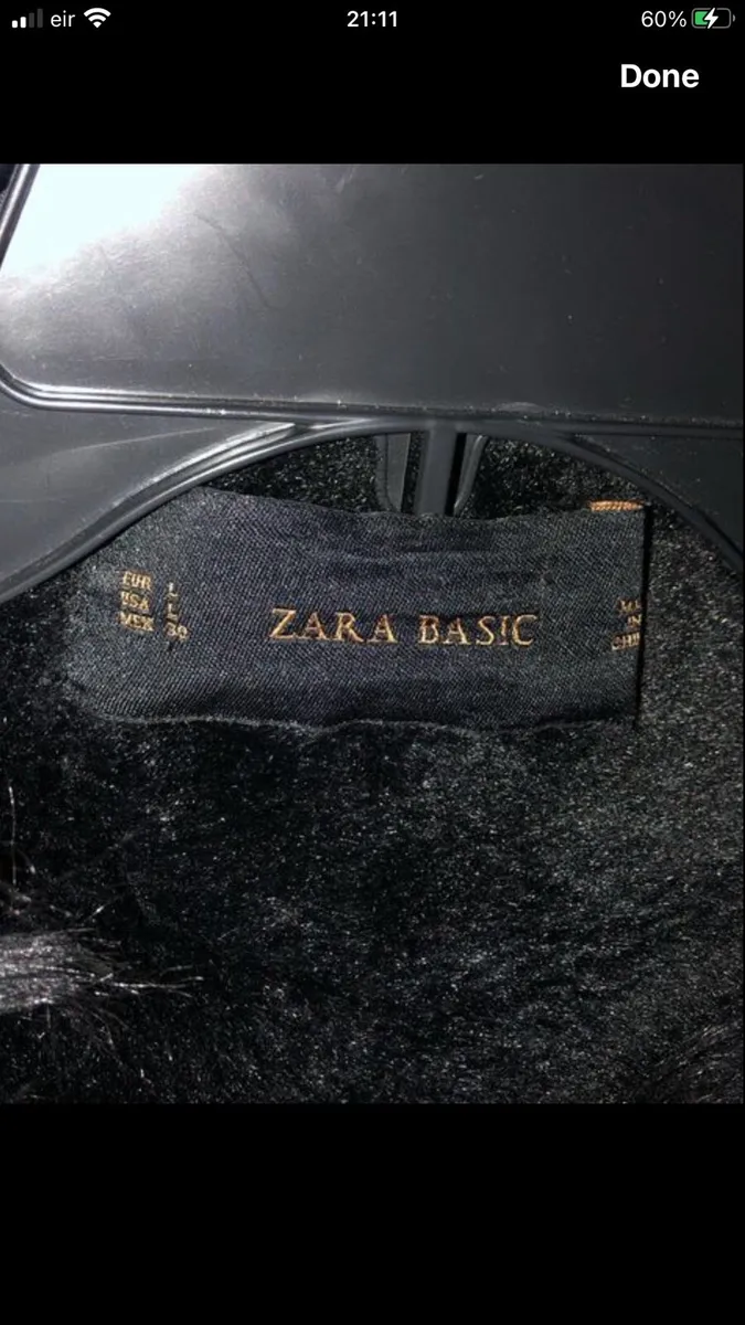 Ladies Zara coat size L €15 - Image 4