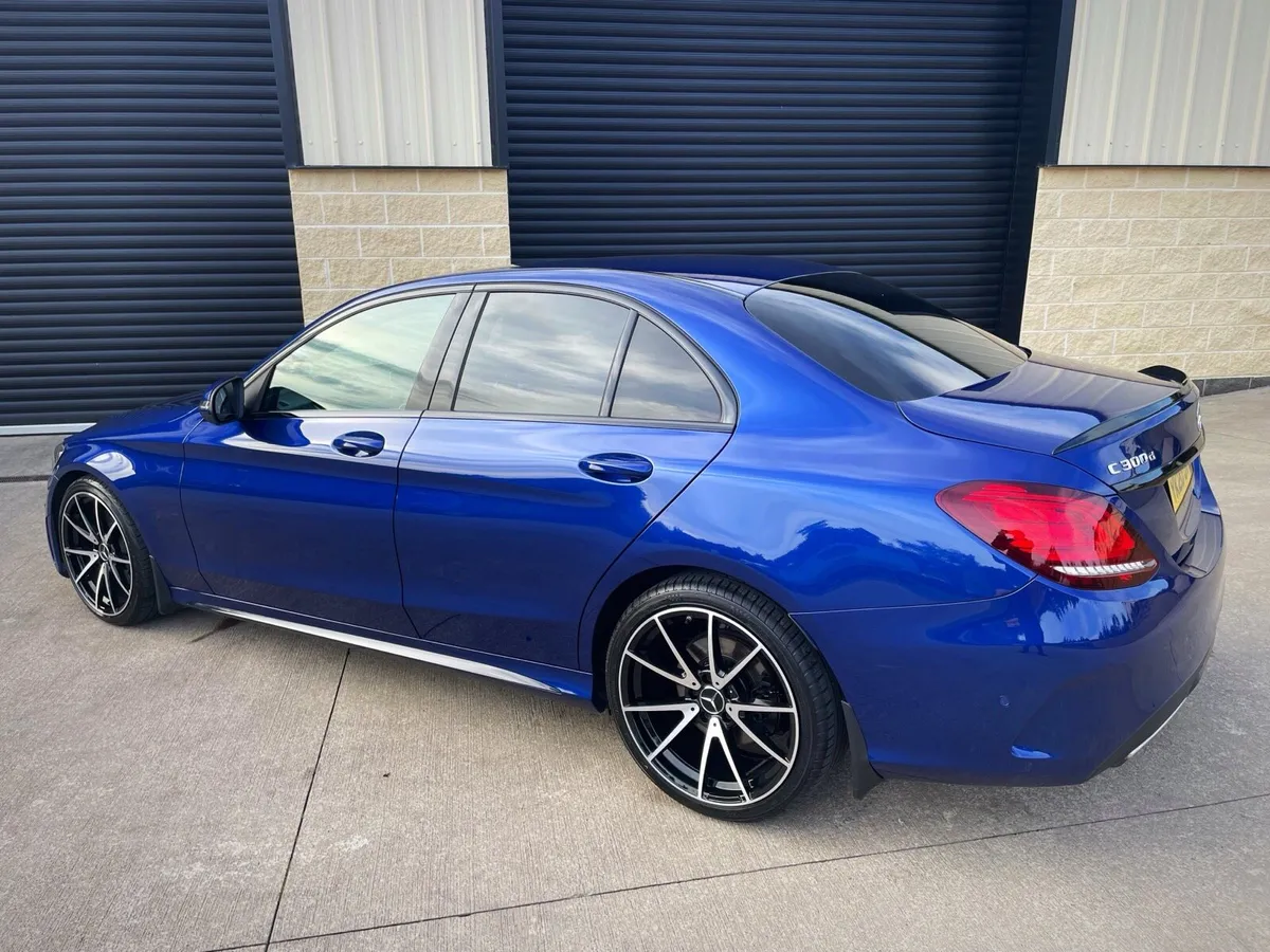 2020 MERCEDES BENZ C300 AMG LINE Premium Edition - Image 4