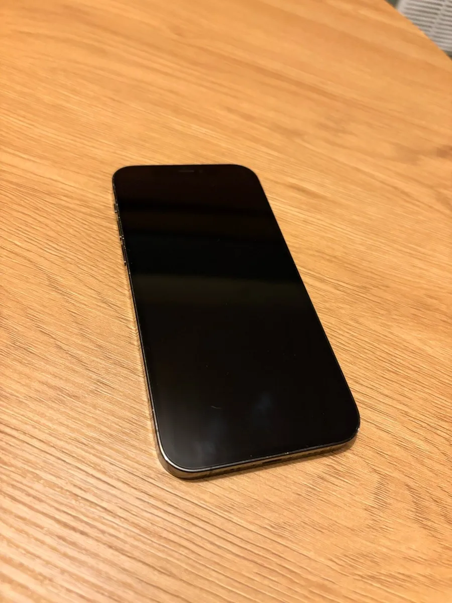 iPhone 12 Pro - Image 3